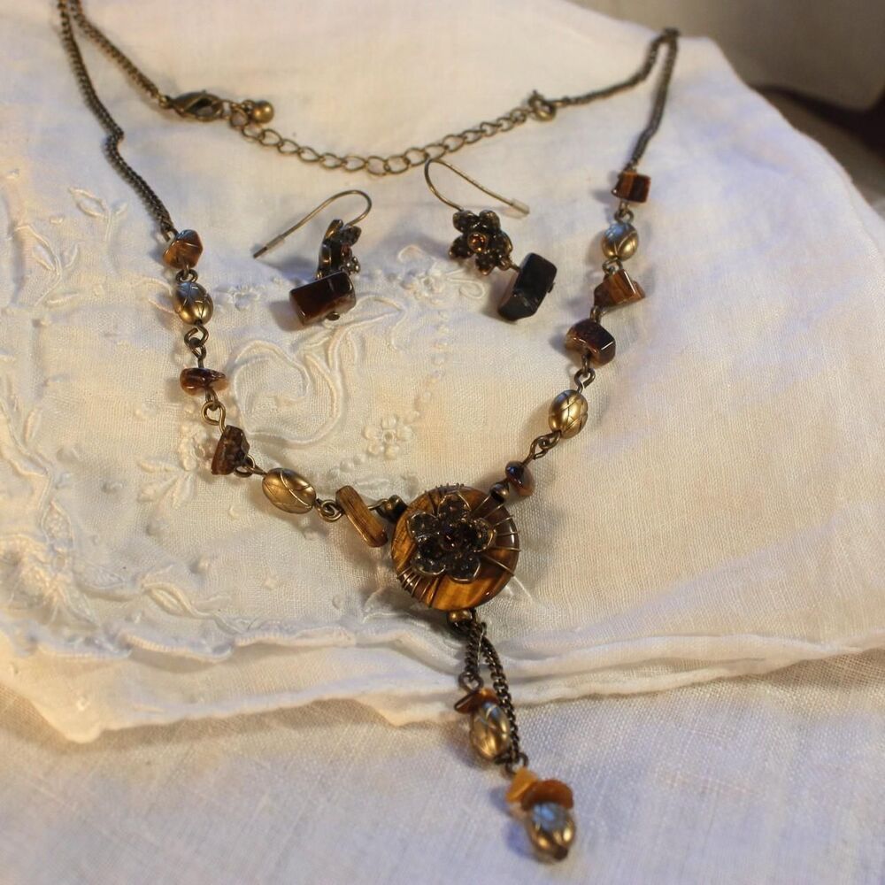 Vintage Avon Signed NR Tiger's Eye Boho Floral Medallion Jewelry Set